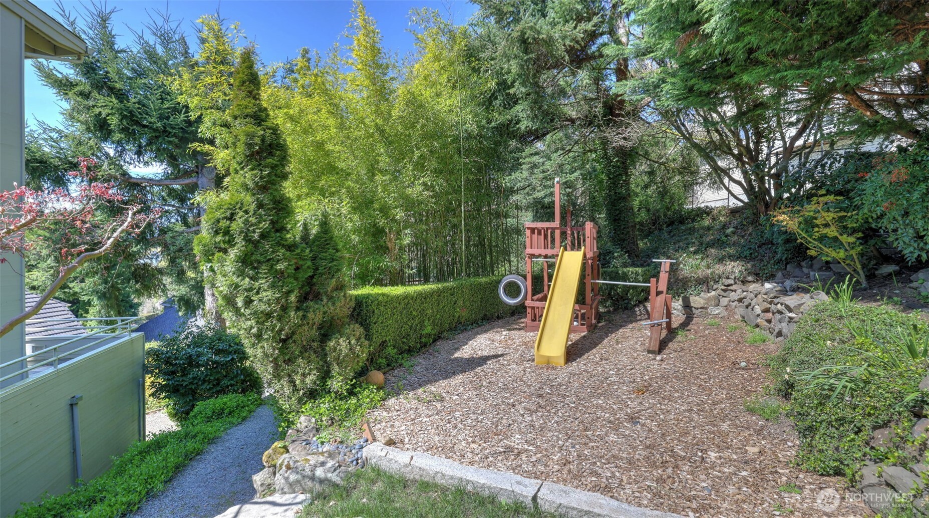 8158 W Mercer Way , Mercer Island, WA 98040