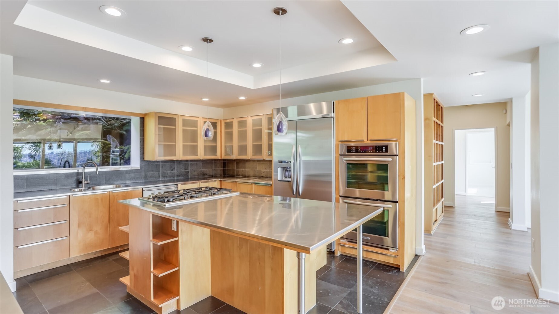 8158 W Mercer Way , Mercer Island, WA 98040