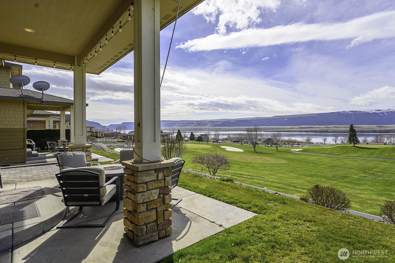23466 Sunserra Loop NW, Quincy, WA 98848