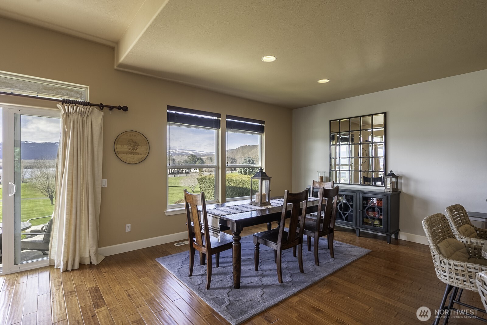 23466 Sunserra Loop NW, Quincy, WA 98848