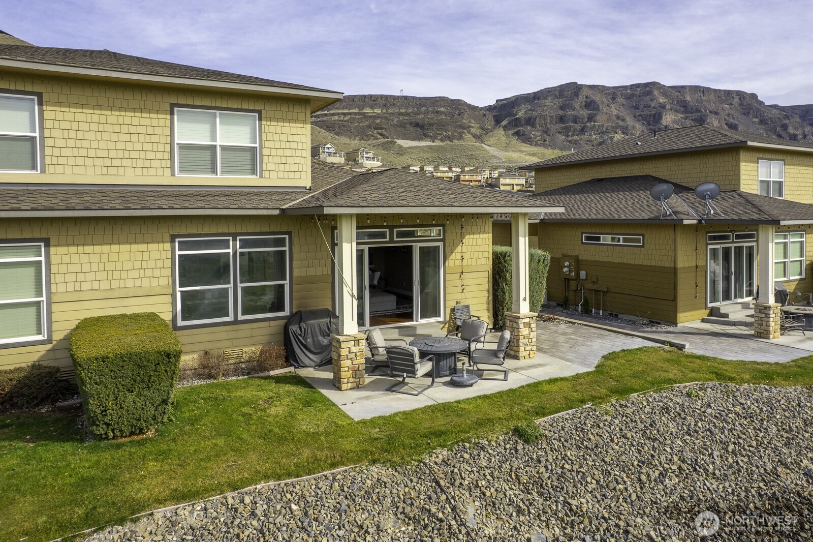 23466 Sunserra Loop NW, Quincy, WA 98848
