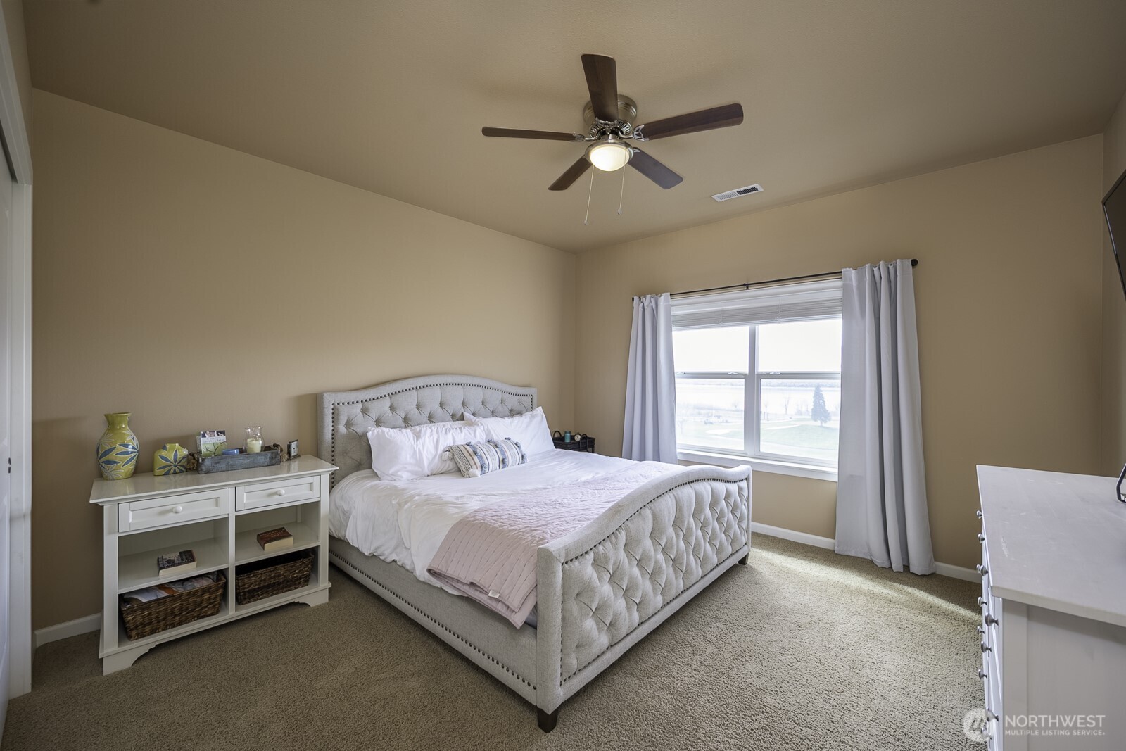 23466 Sunserra Loop NW, Quincy, WA 98848