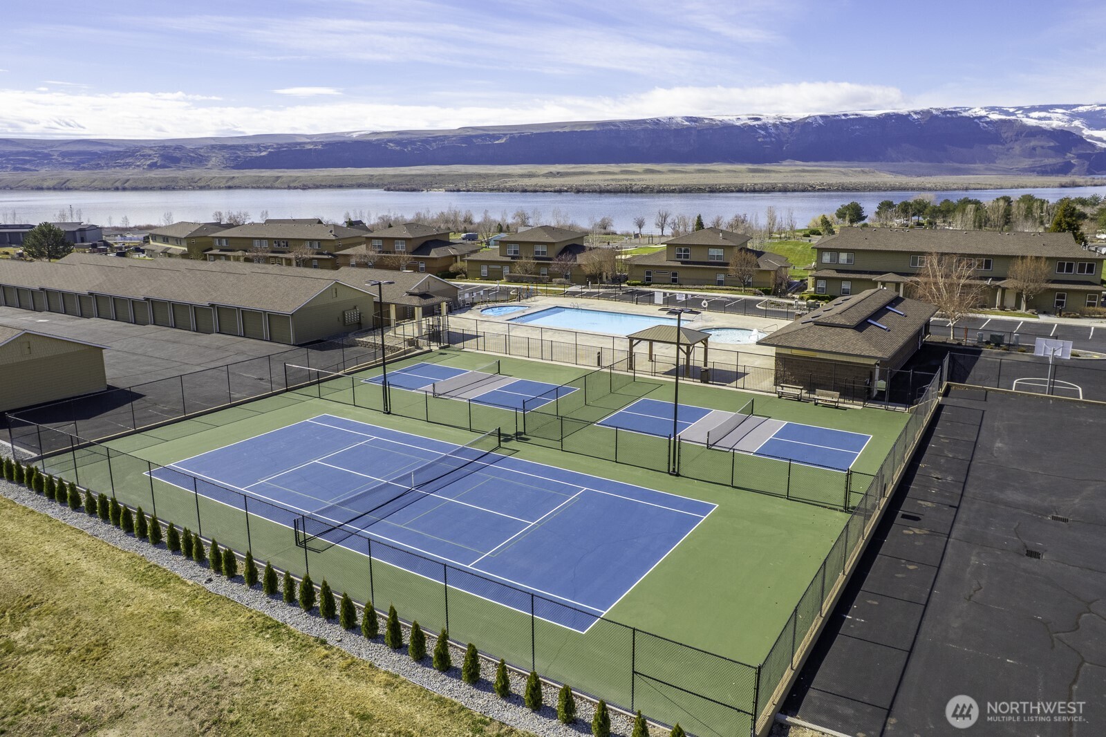 23466 Sunserra Loop NW, Quincy, WA 98848