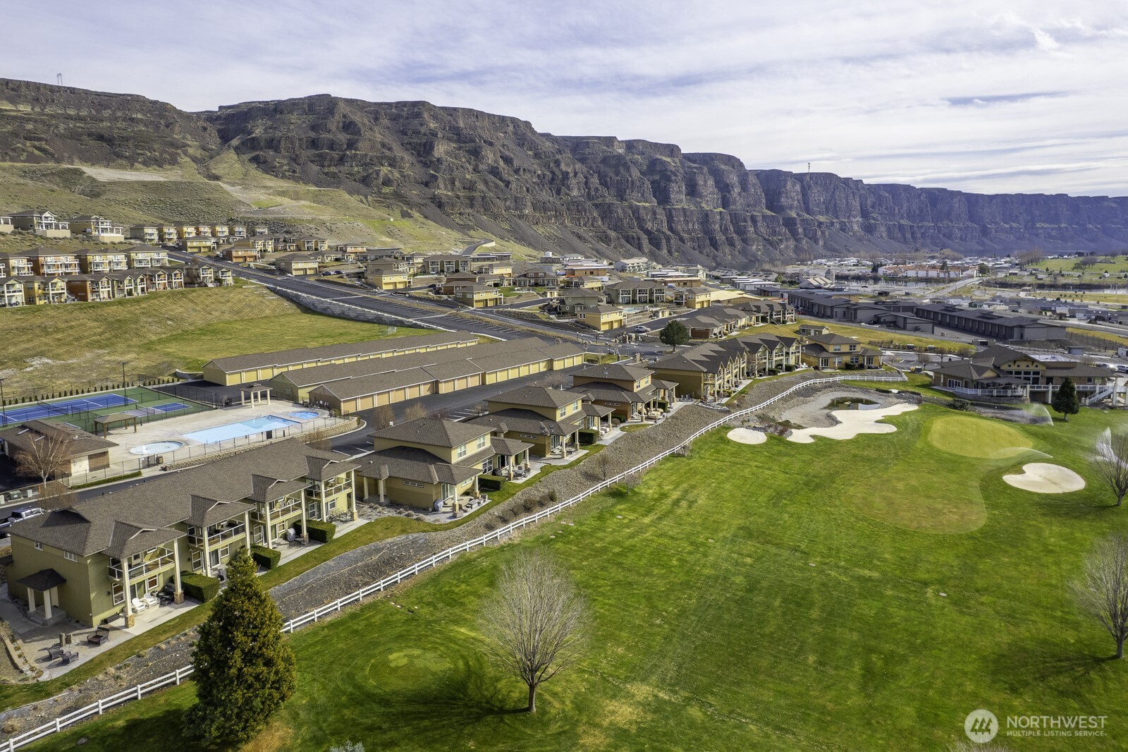 23466 Sunserra Loop NW, Quincy, WA 98848