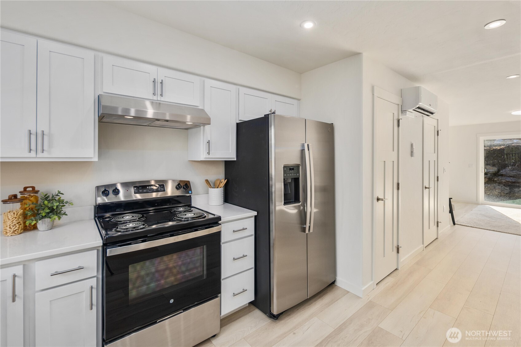 1032 1 Guard Street , Friday Harbor, WA 98250