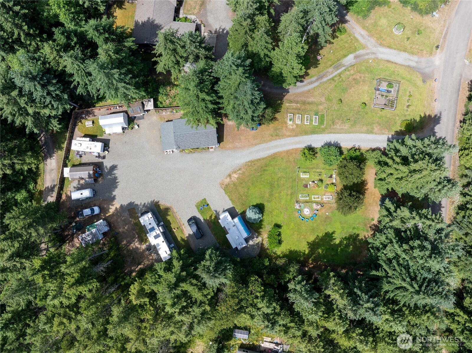 30 E Richardson Road , Belfair, WA 98528