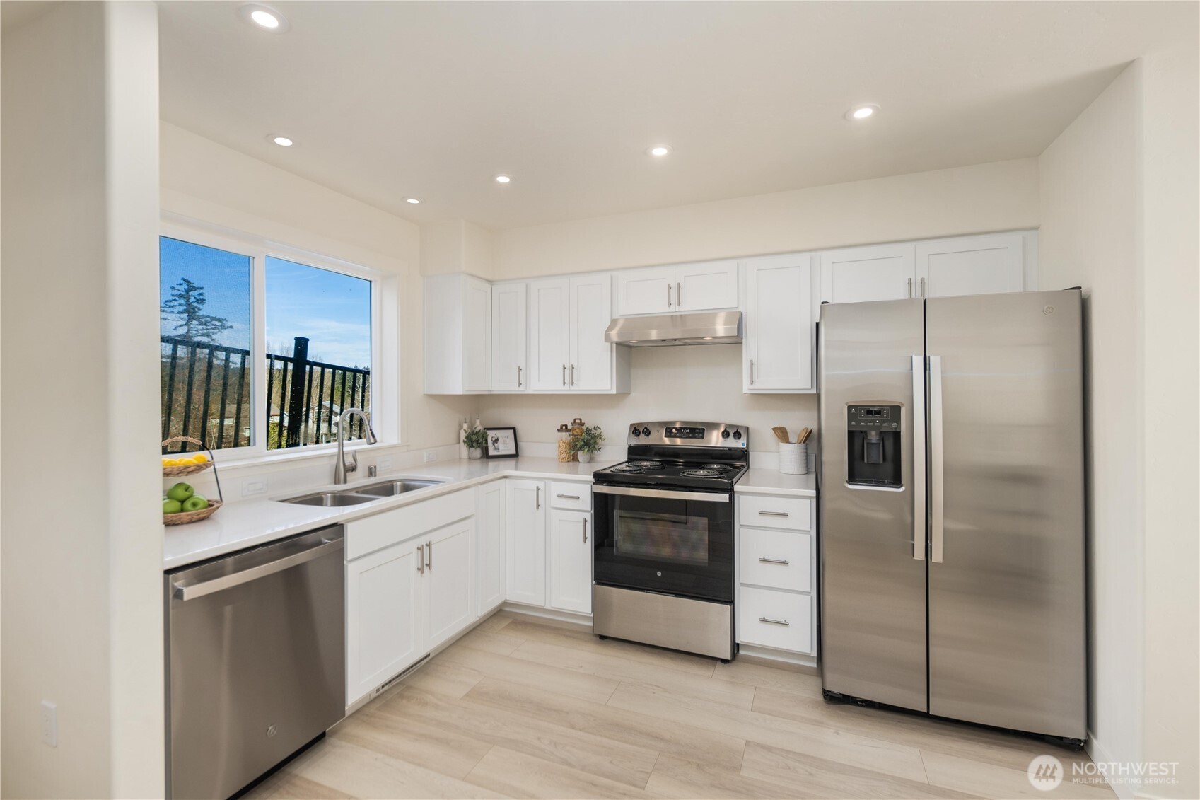 1032 2 Guard Street , Friday Harbor, WA 98250