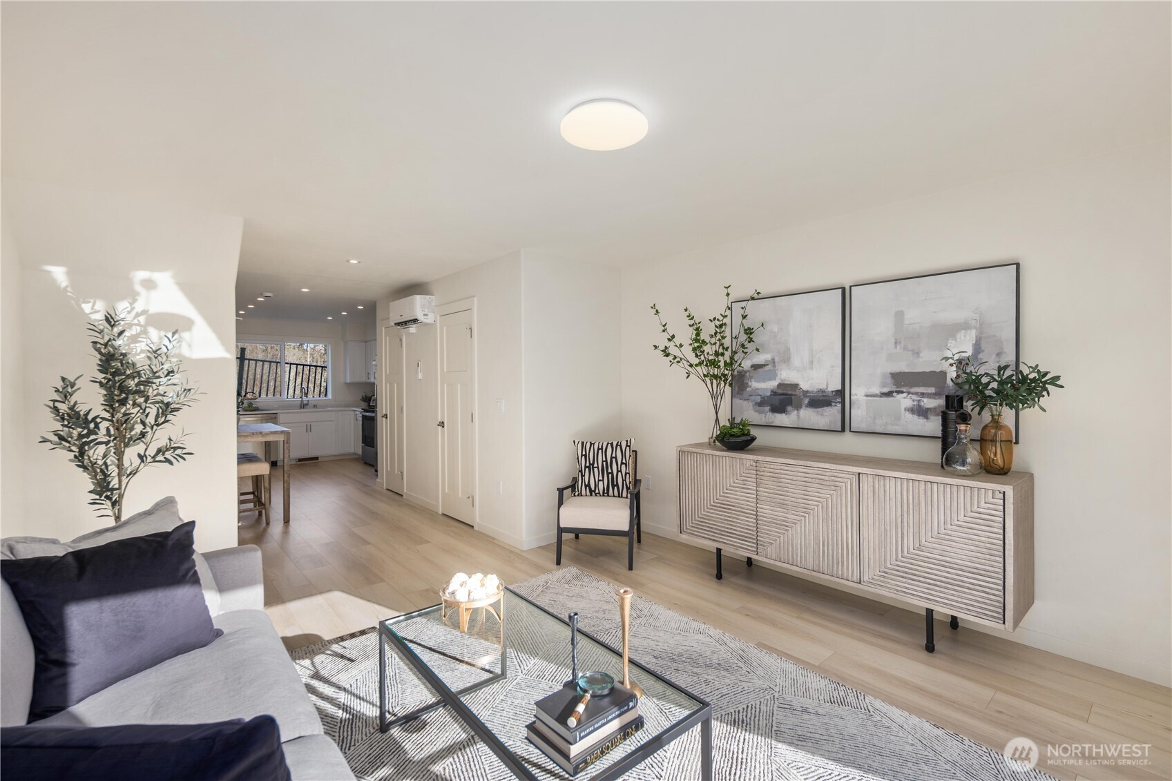 1032 2 Guard Street , Friday Harbor, WA 98250