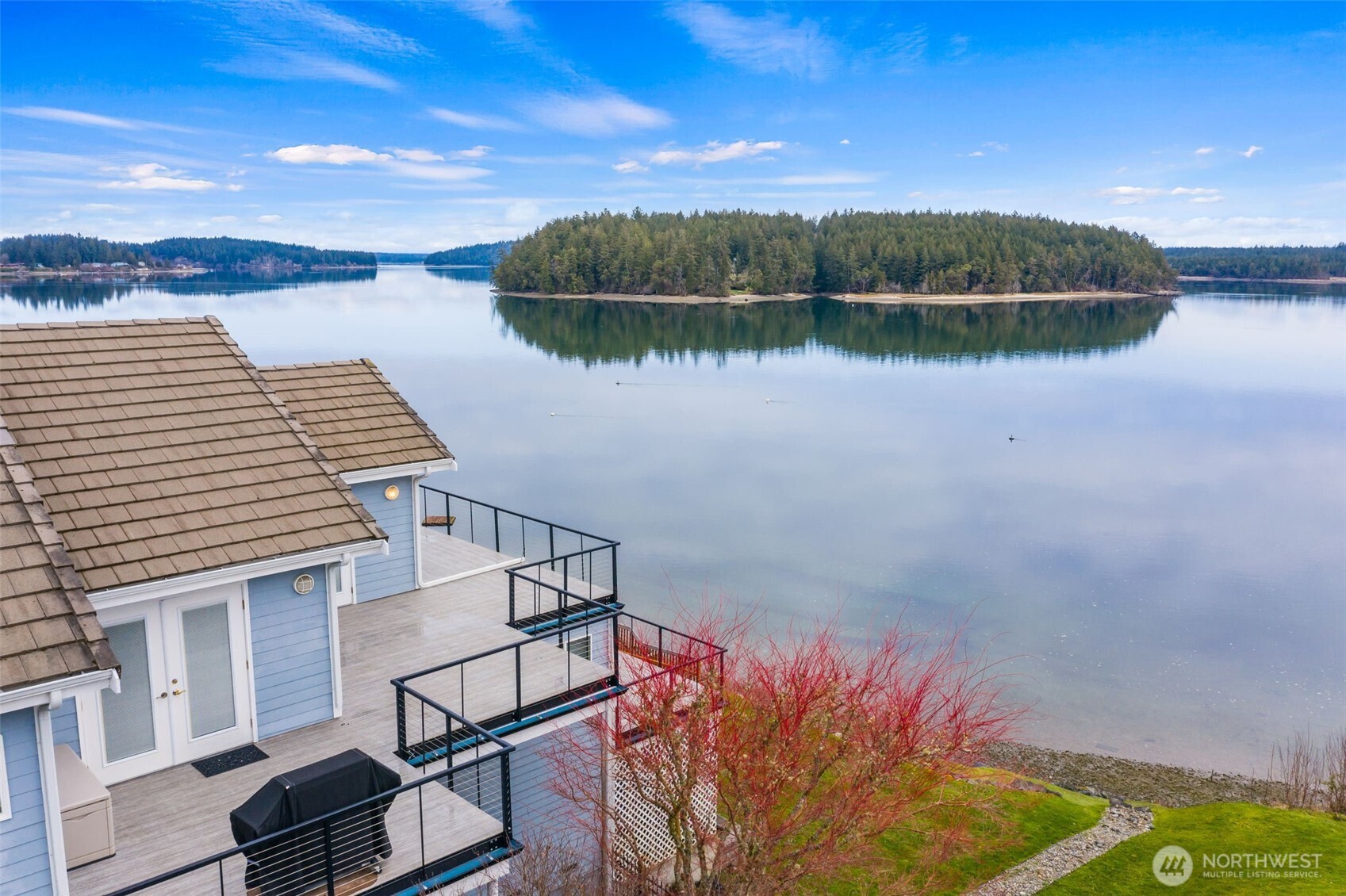 2406 Island Drive NW, Olympia, WA 98502