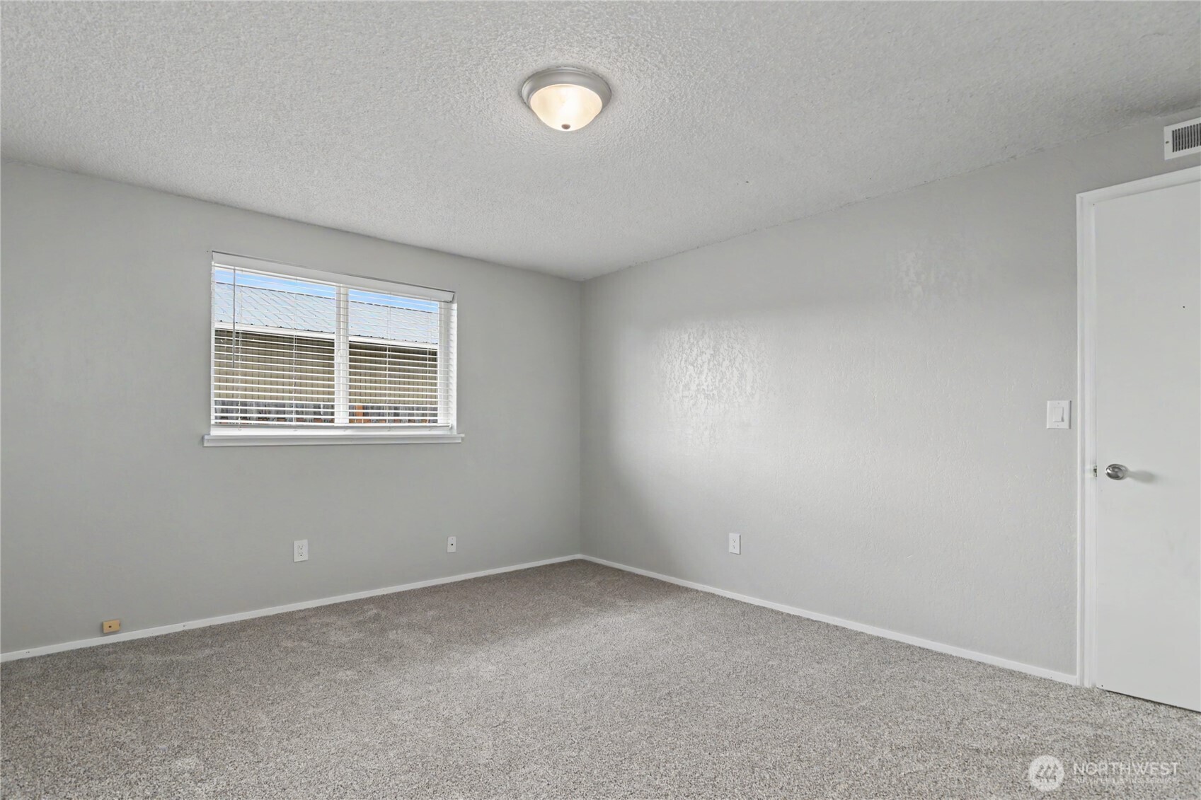 4945 Mt Tahoma Drive SE, Lacey, WA 98503