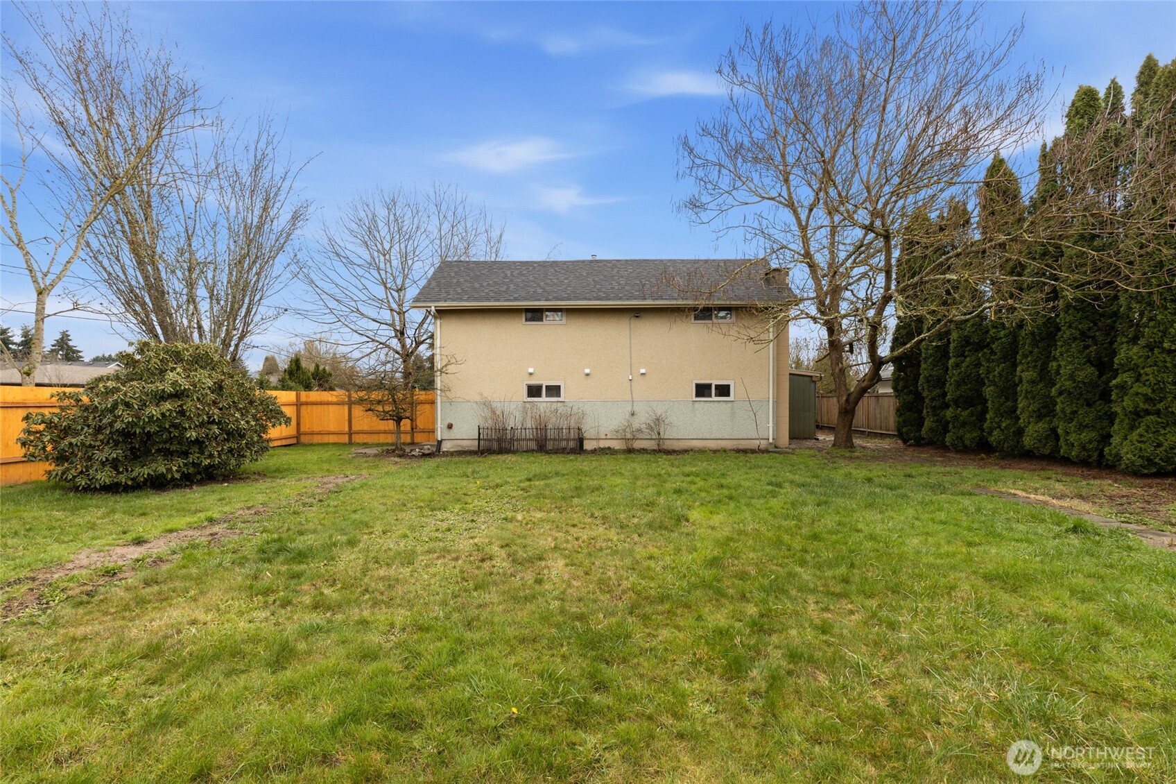 2010 13th Avenue NW, Puyallup, WA 98371