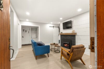 2010 13th Avenue NW, Puyallup, WA 98371 - Photo 3