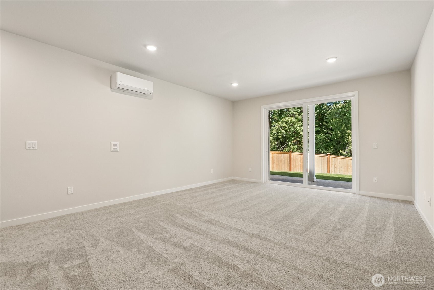 2049 NE Norseman Way , Poulsbo, WA 98370