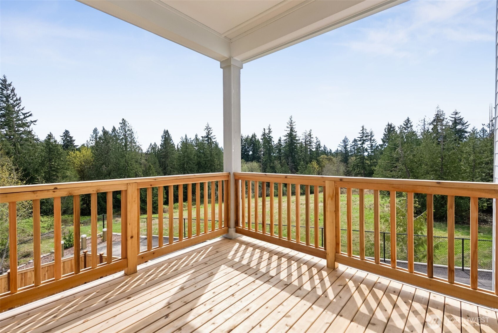 2037 NE Norseman Way , Poulsbo, WA 98370