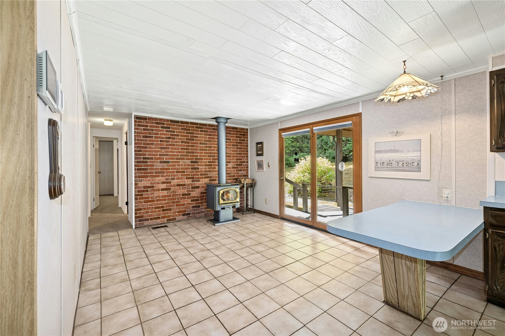 19301 Viking Avenue NW, Poulsbo, WA 98370