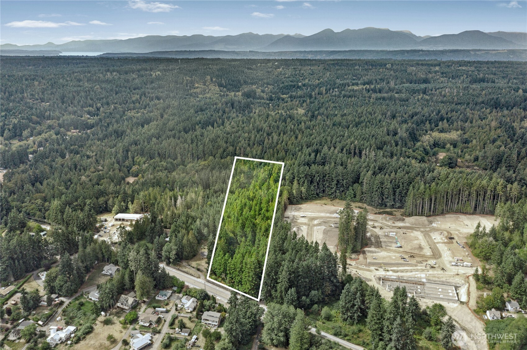 19301 Viking Avenue NW, Poulsbo, WA 98370