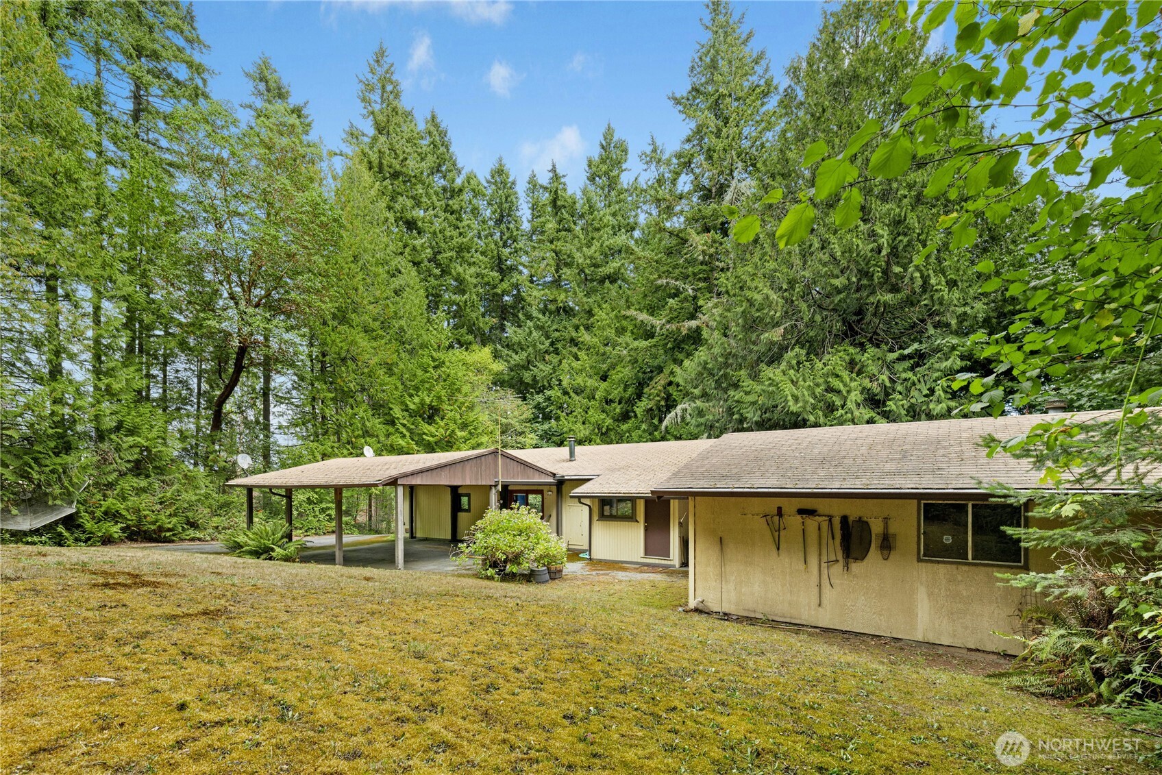19301 Viking Avenue NW, Poulsbo, WA 98370