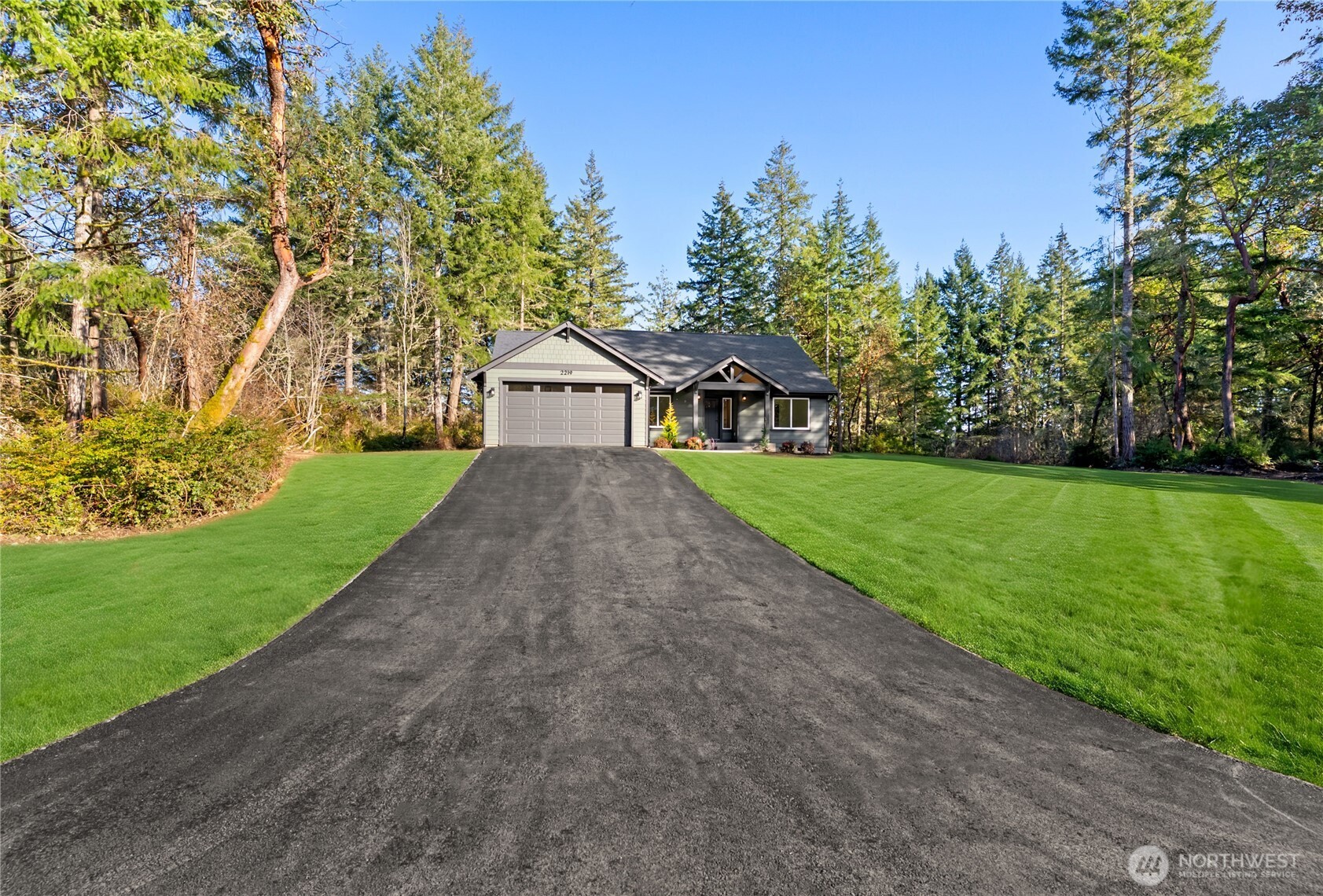 2219 202nd Avenue SW, Lakebay, WA 98349