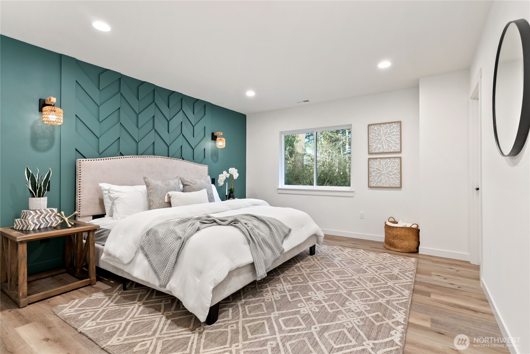 2219 202nd Avenue SW, Lakebay, WA 98349