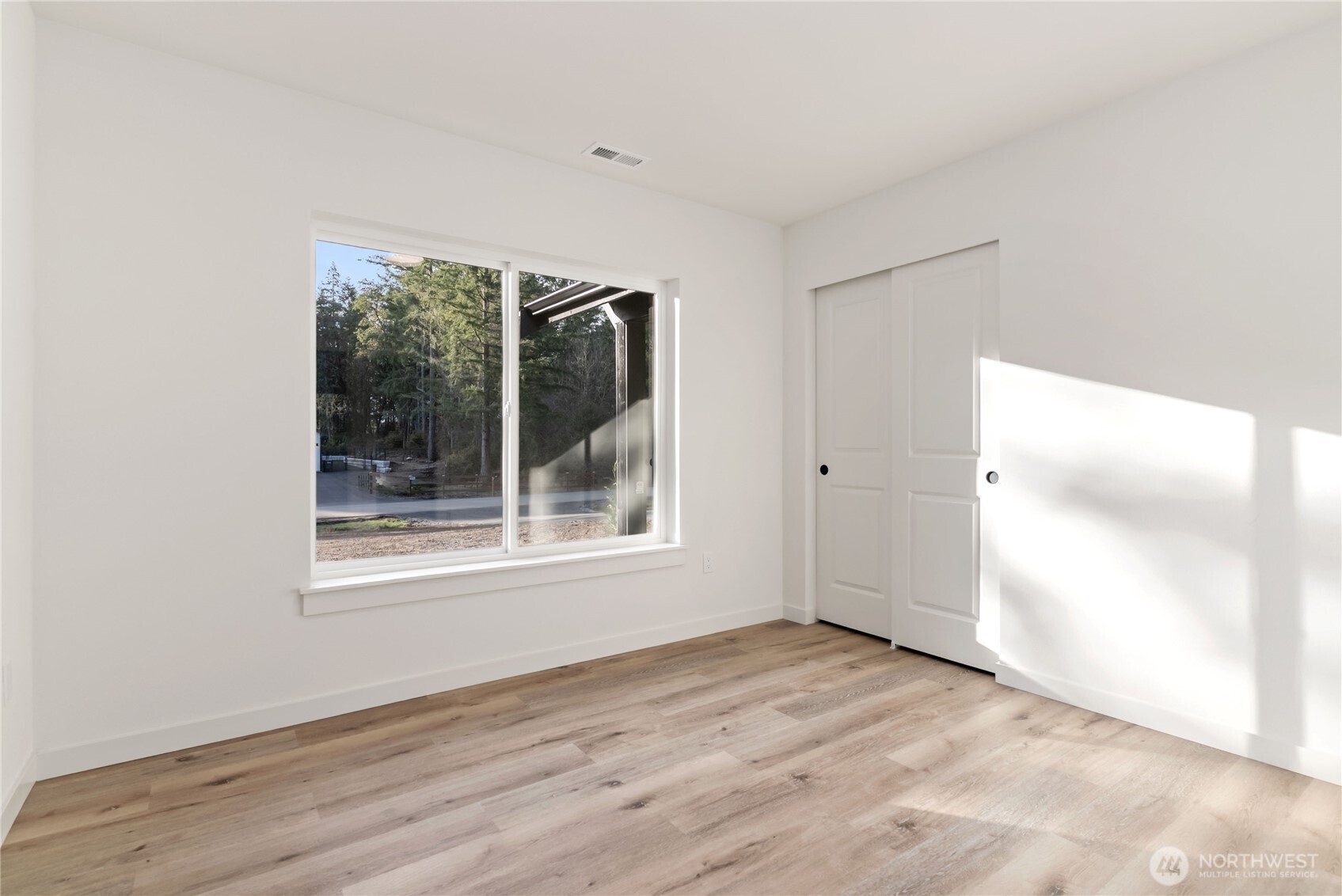 2219 202nd Avenue SW, Lakebay, WA 98349