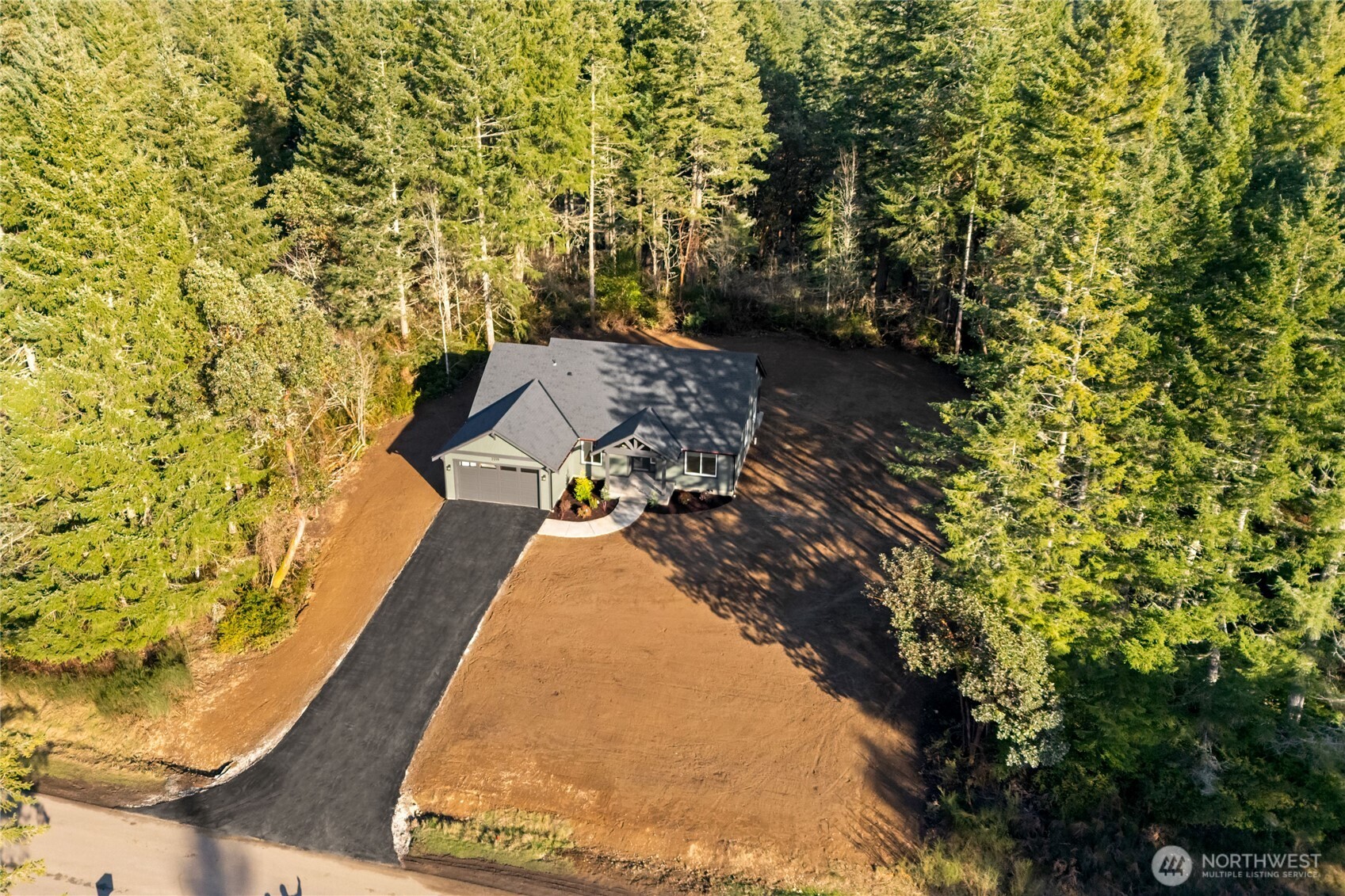 2219 202nd Avenue SW, Lakebay, WA 98349