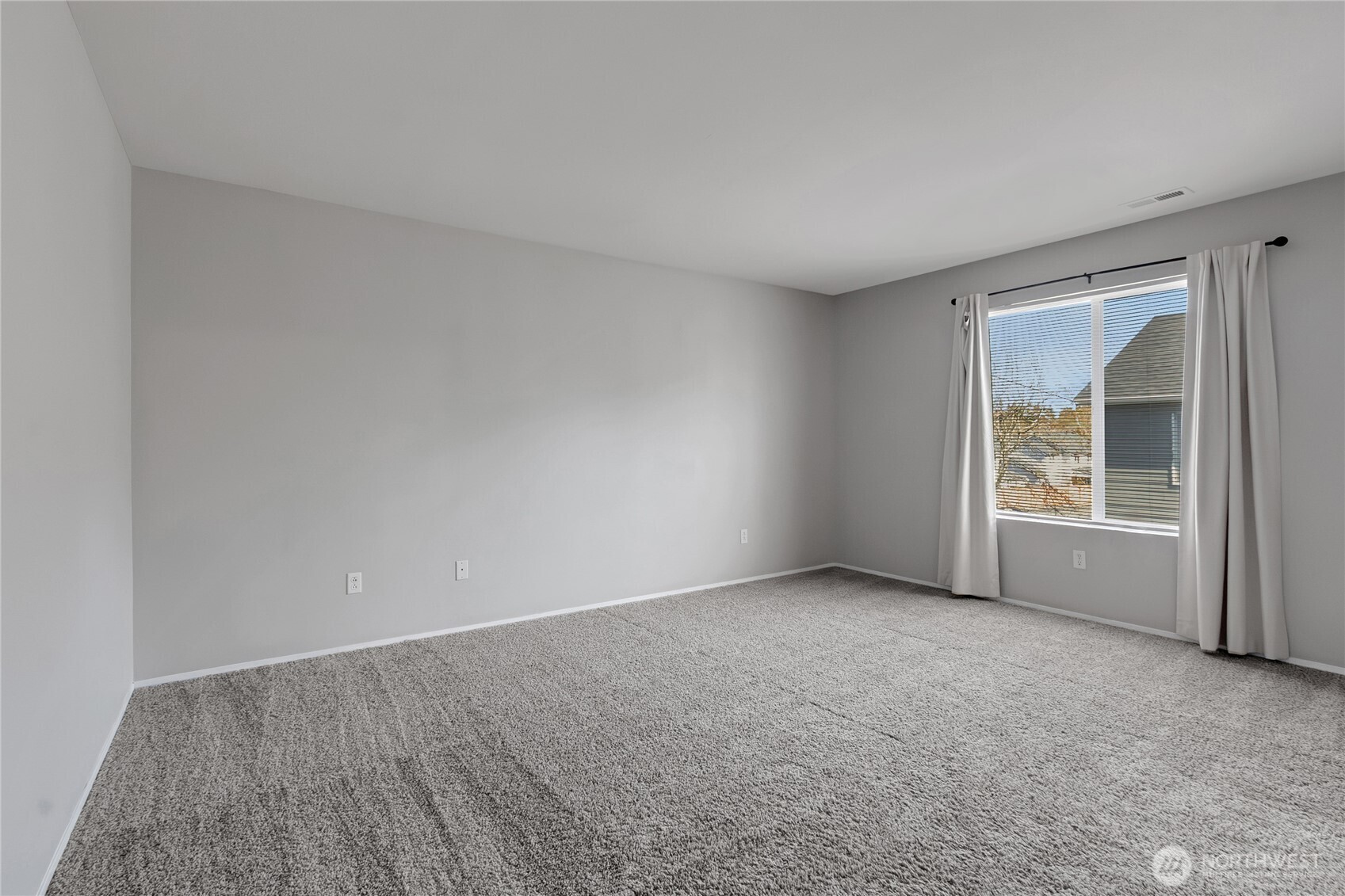 13605 116th Avenue Ct E, Puyallup, WA 98374