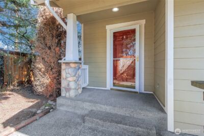 13605 116th Avenue Ct E, Puyallup, WA 98374 - Photo 2