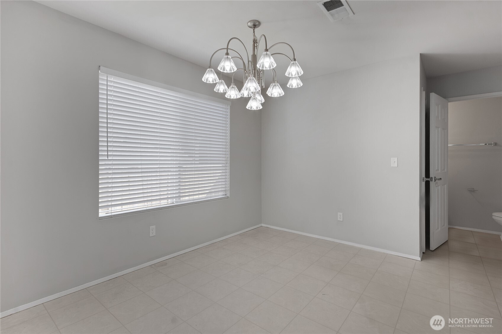 13605 116th Avenue Ct E, Puyallup, WA 98374