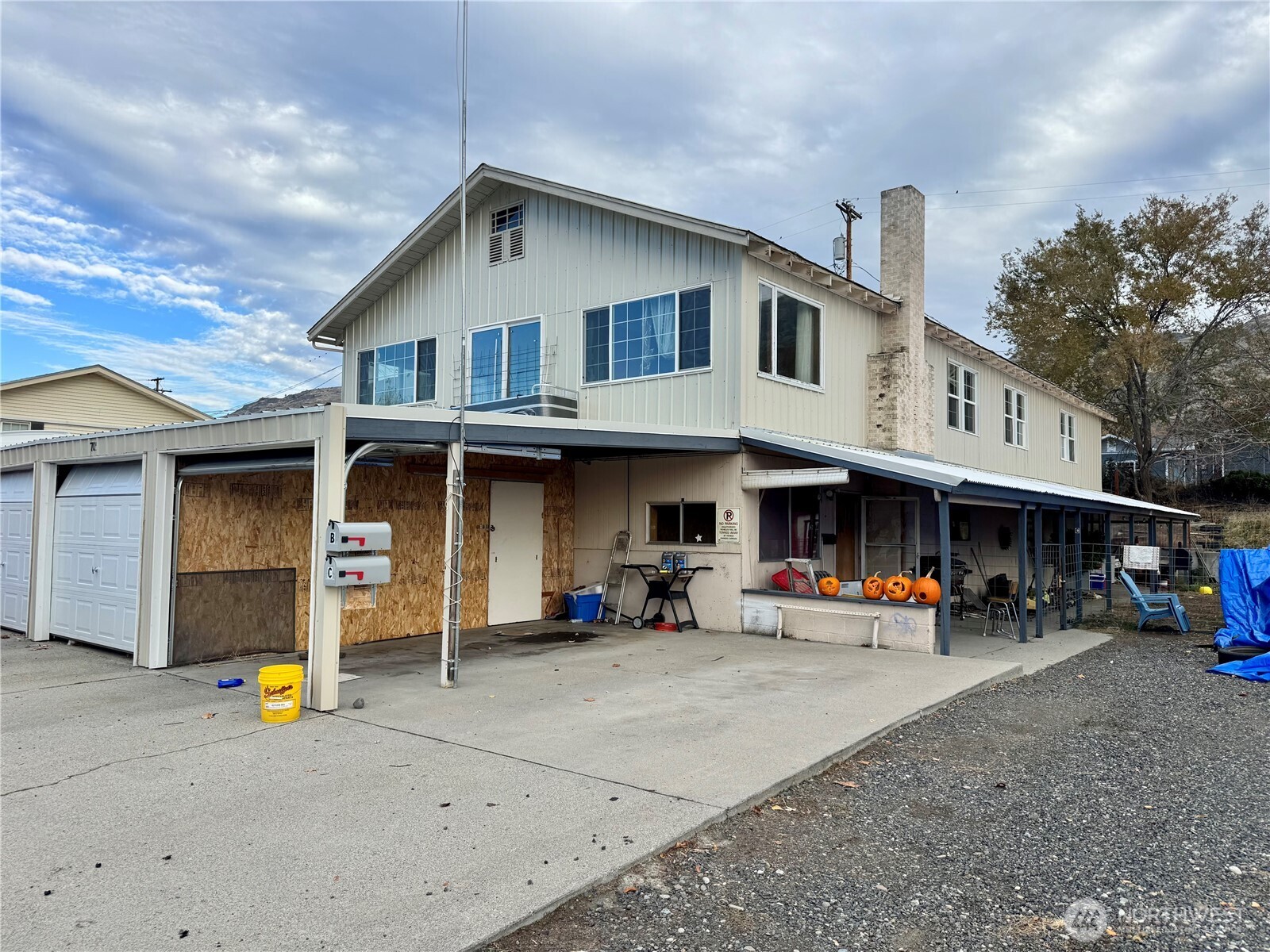 705 Spruce Street , Coulee Dam, WA 99116