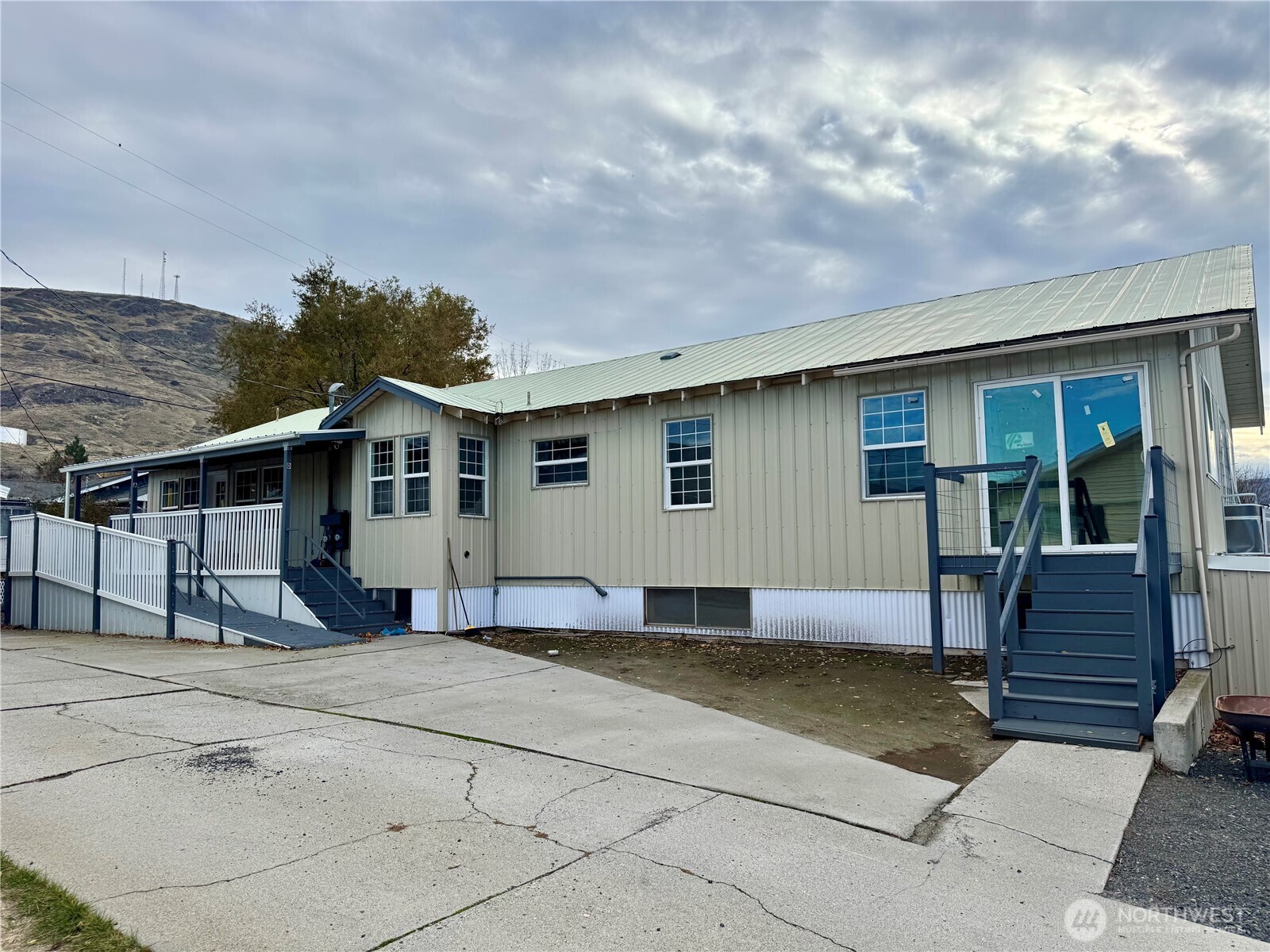 705 Spruce Street , Coulee Dam, WA 99116