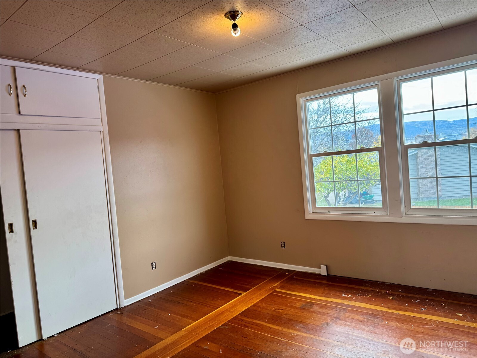 705 Spruce Street , Coulee Dam, WA 99116