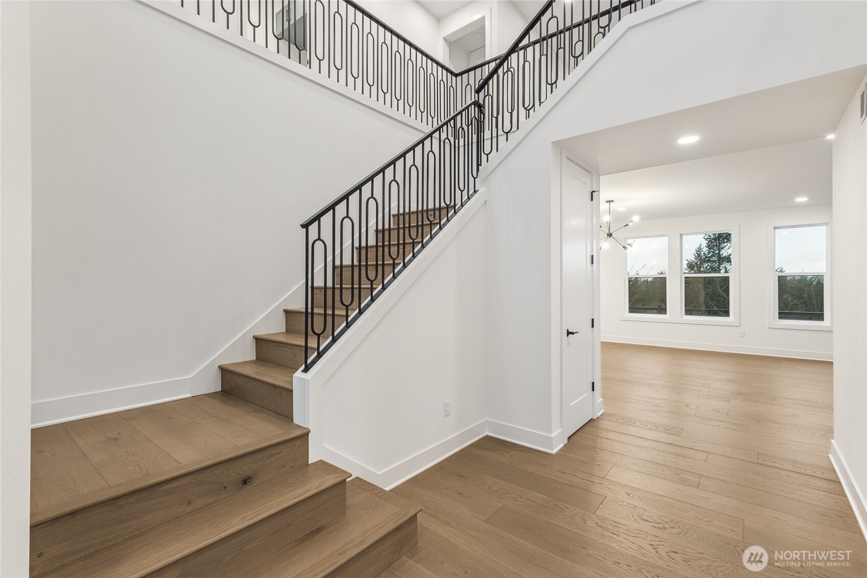 8501 137th Avenue SE, Newcastle, WA 98059