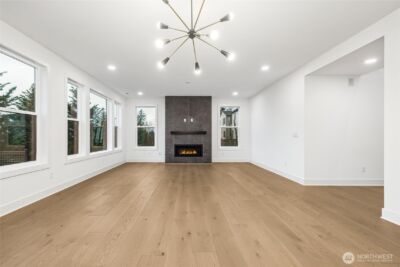 8501 137th Avenue SE, Newcastle, WA 98059 - Photo 7