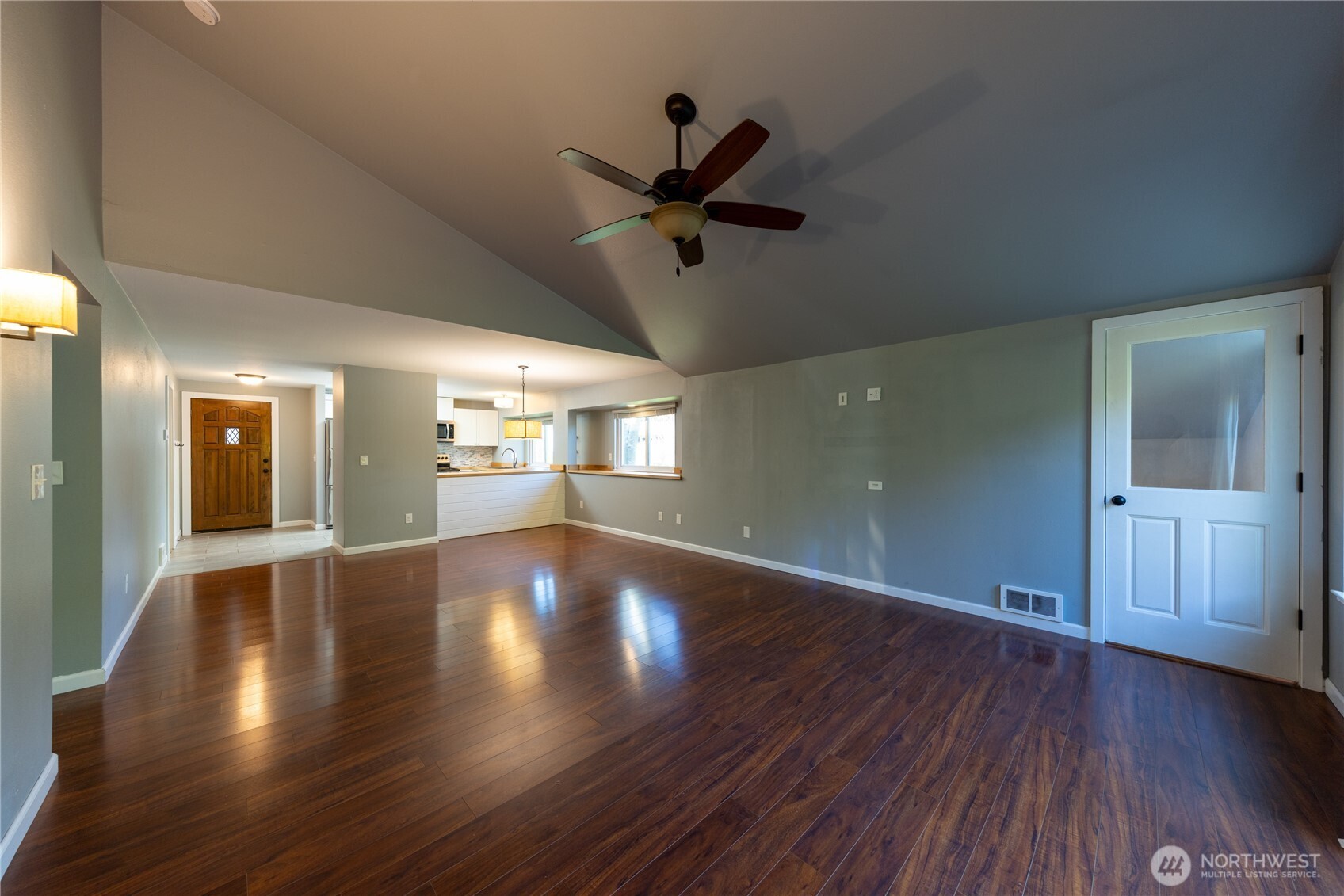 523 Kloshe Way , La Conner, WA 98257