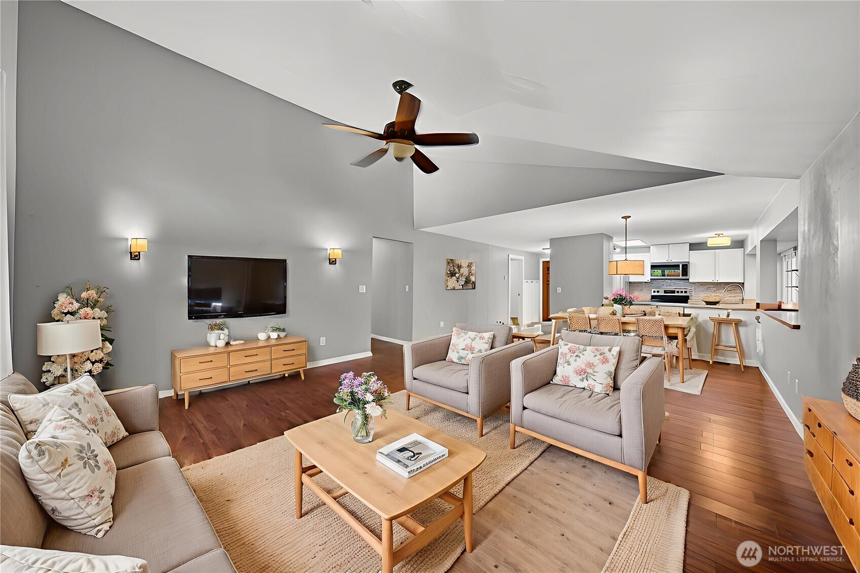 523 Kloshe Way , La Conner, WA 98257