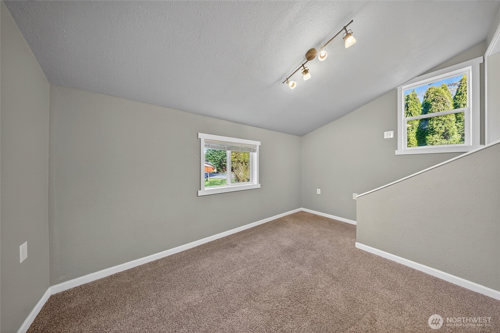 523 Kloshe Way , La Conner, WA 98257