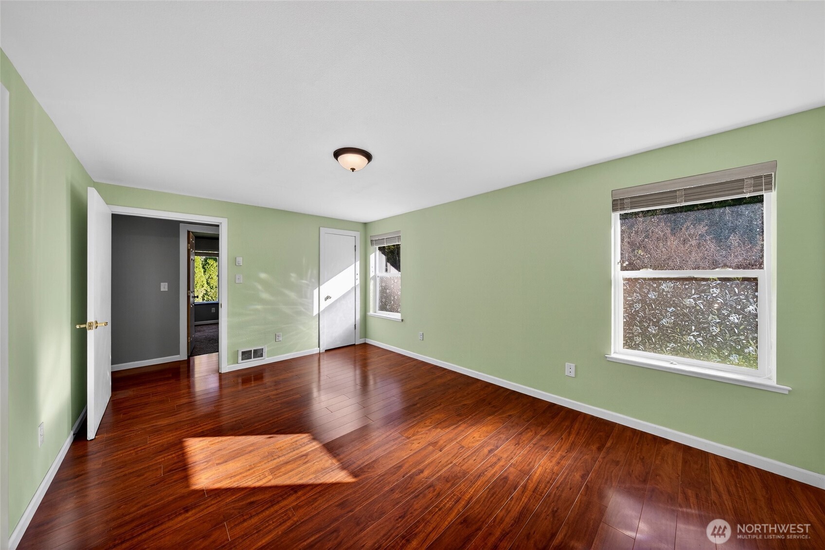 523 Kloshe Way , La Conner, WA 98257