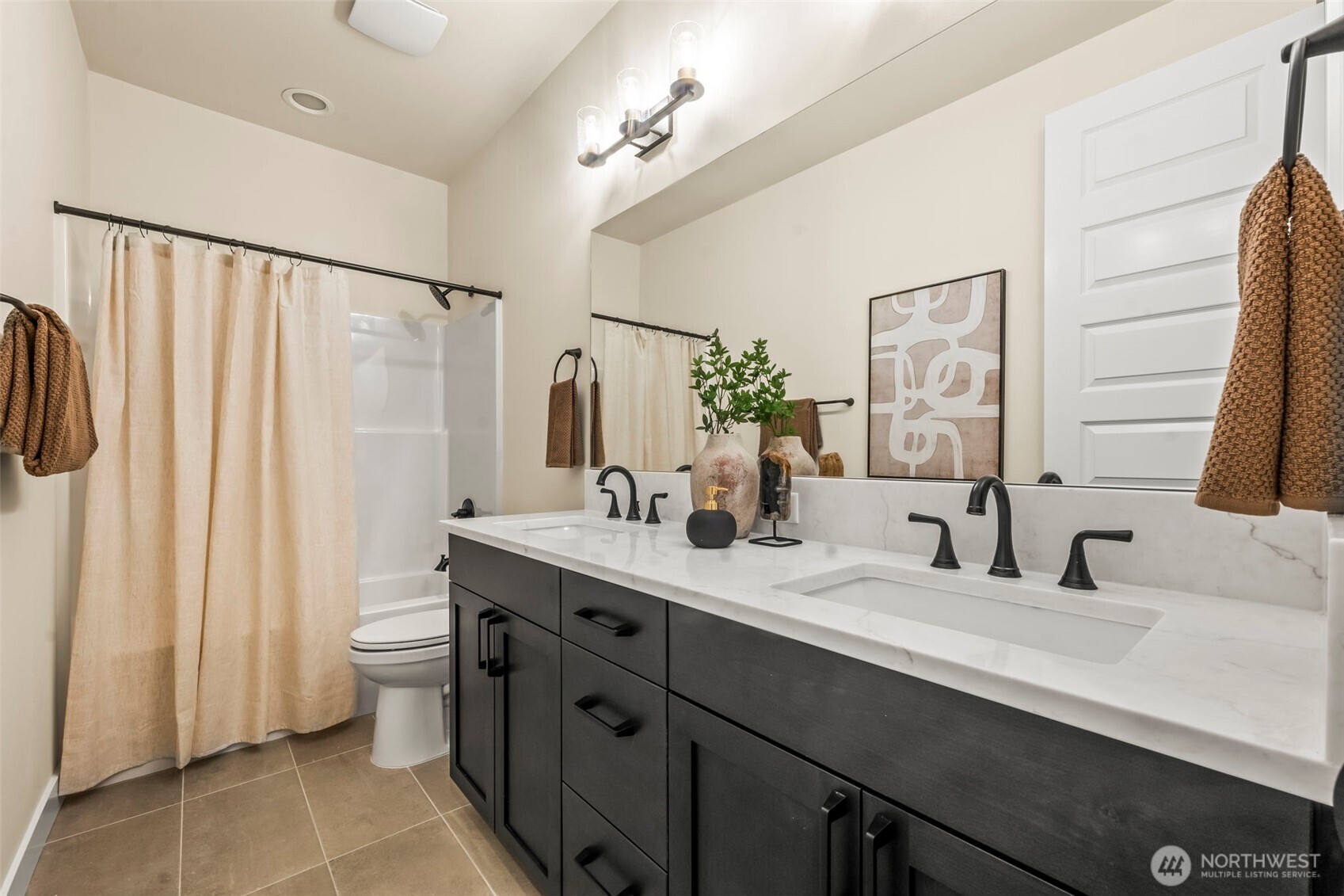 14821 210th Avenue E #1504, Bonney Lake, WA 98391