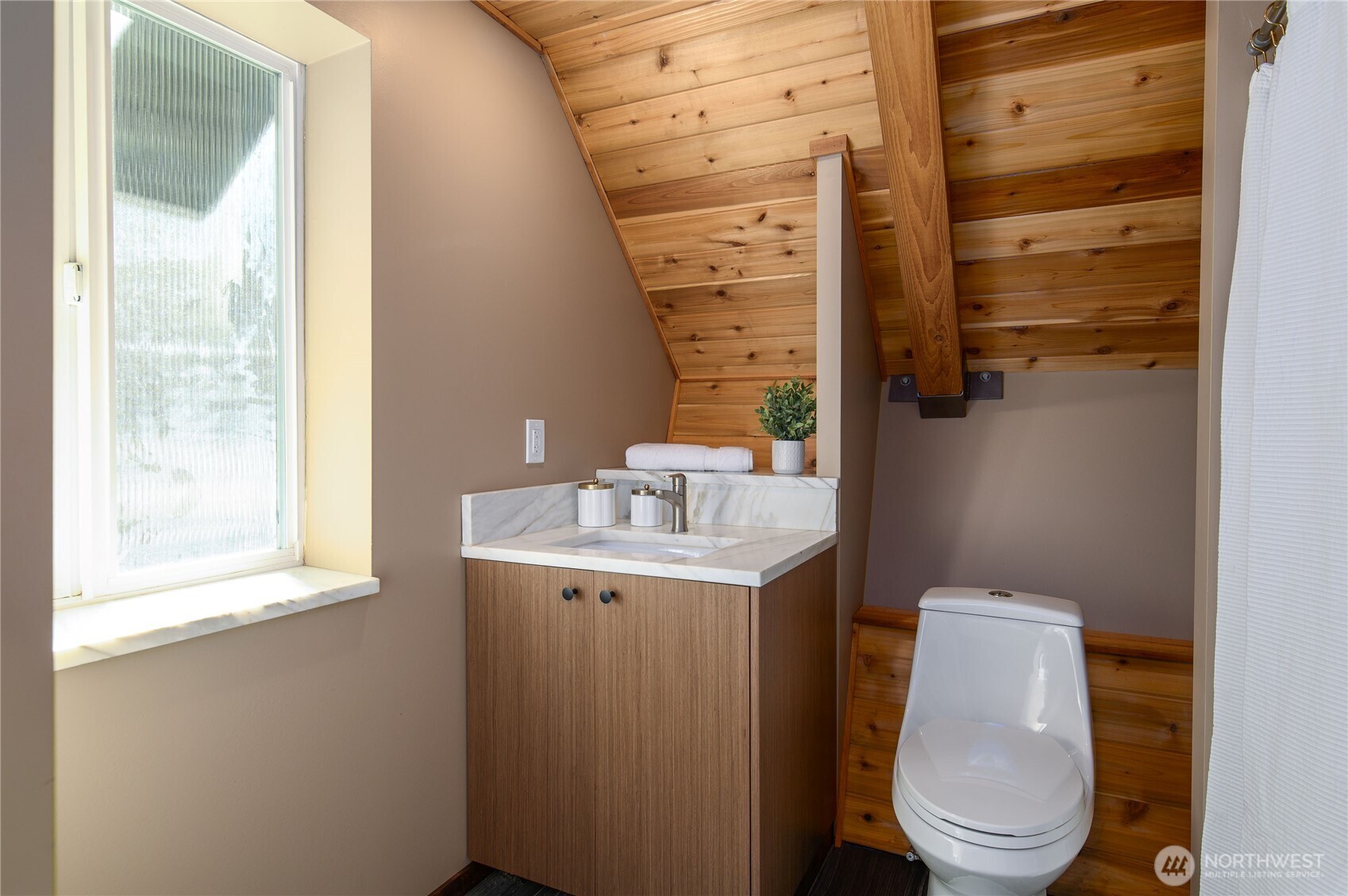 123 E Orre Nobles Road , Union, WA 98592