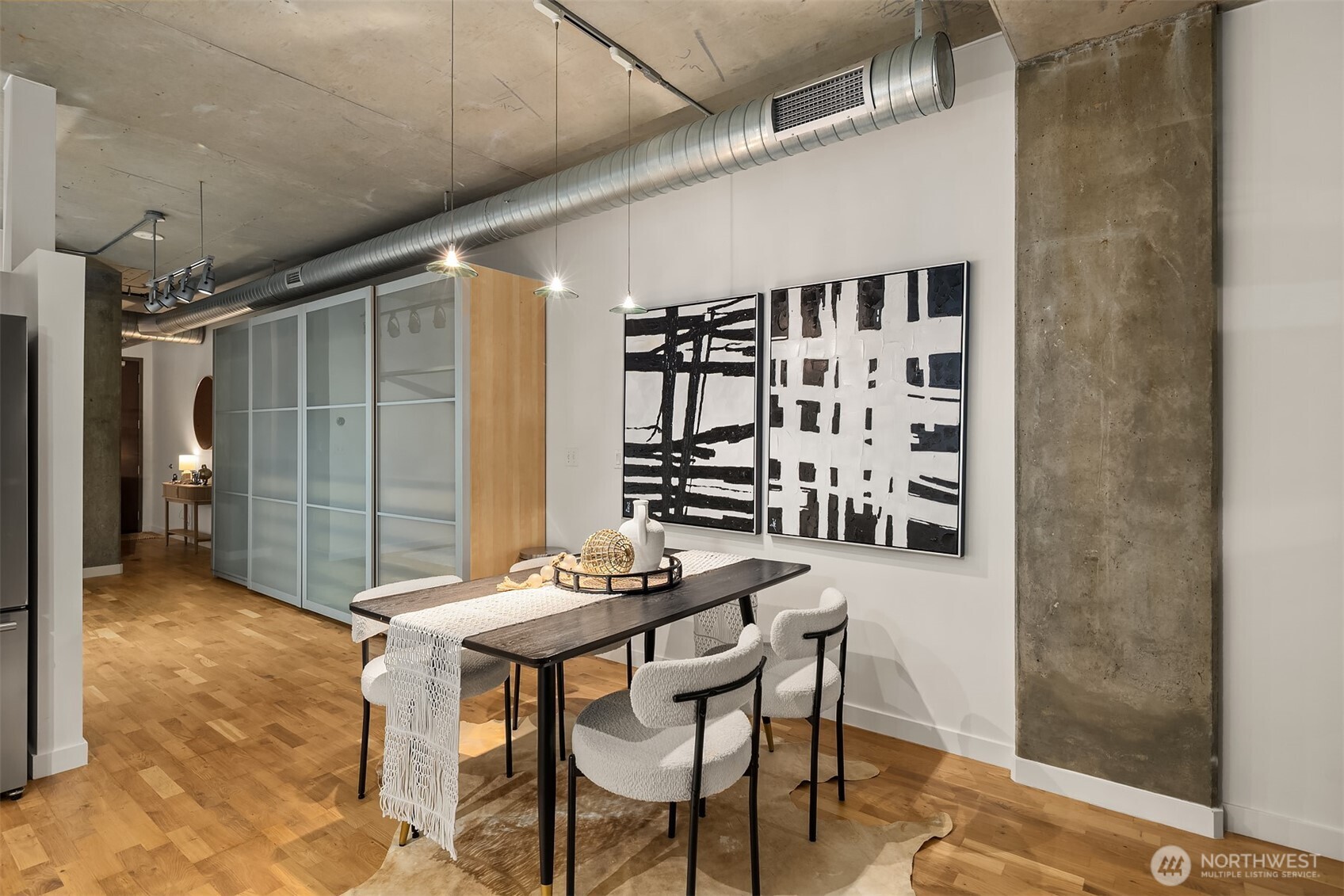 2720 3rd Avenue #416, Seattle, WA 98121