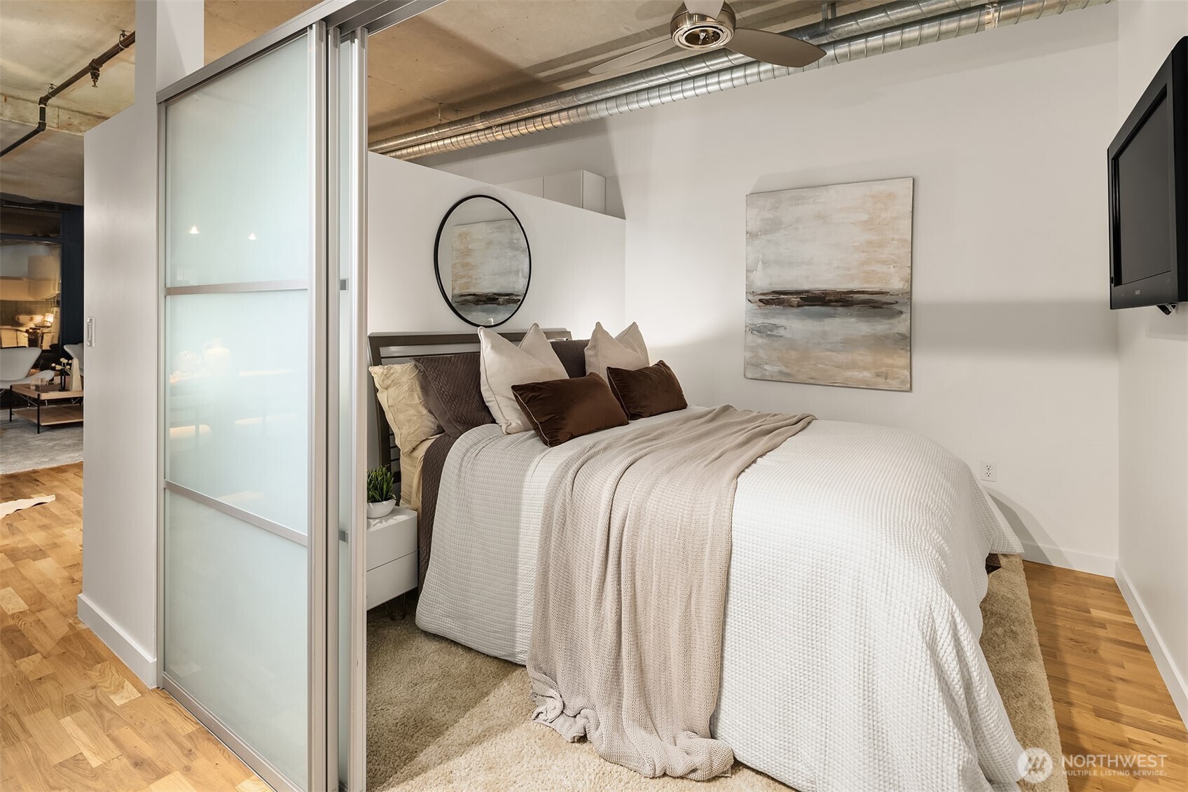 2720 3rd Avenue #416, Seattle, WA 98121