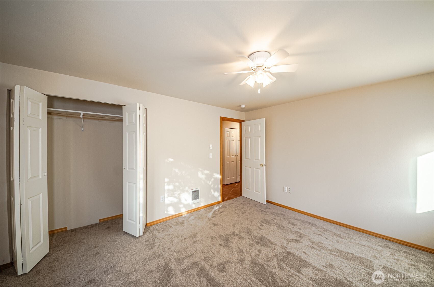 167 Polaris Boulevard SW, Ocean Shores, WA 98569