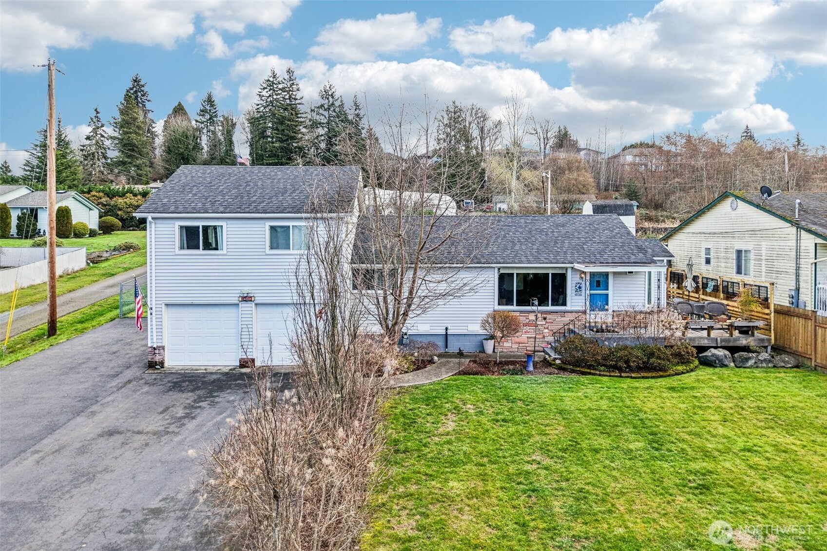 4913 W Sunnyside Boulevard , Marysville, WA 98270