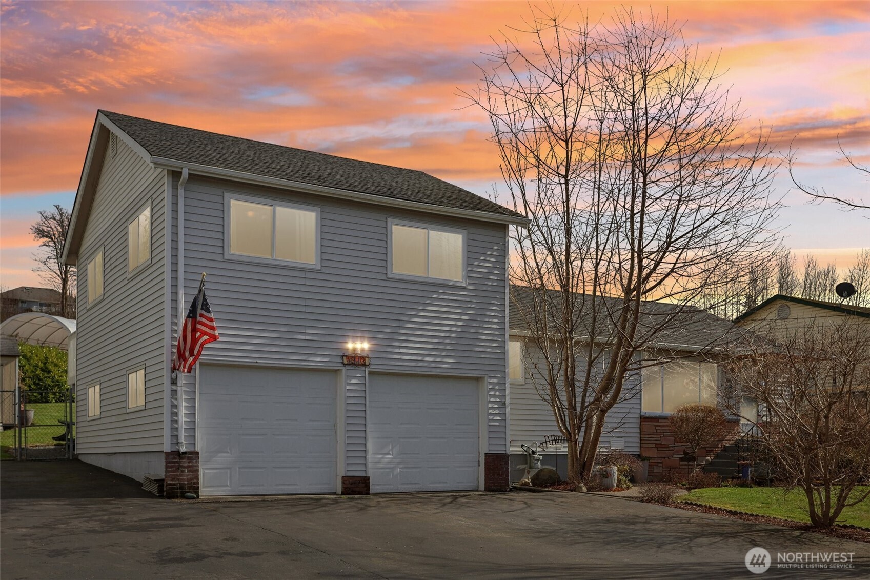 4913 W Sunnyside Boulevard , Marysville, WA 98270