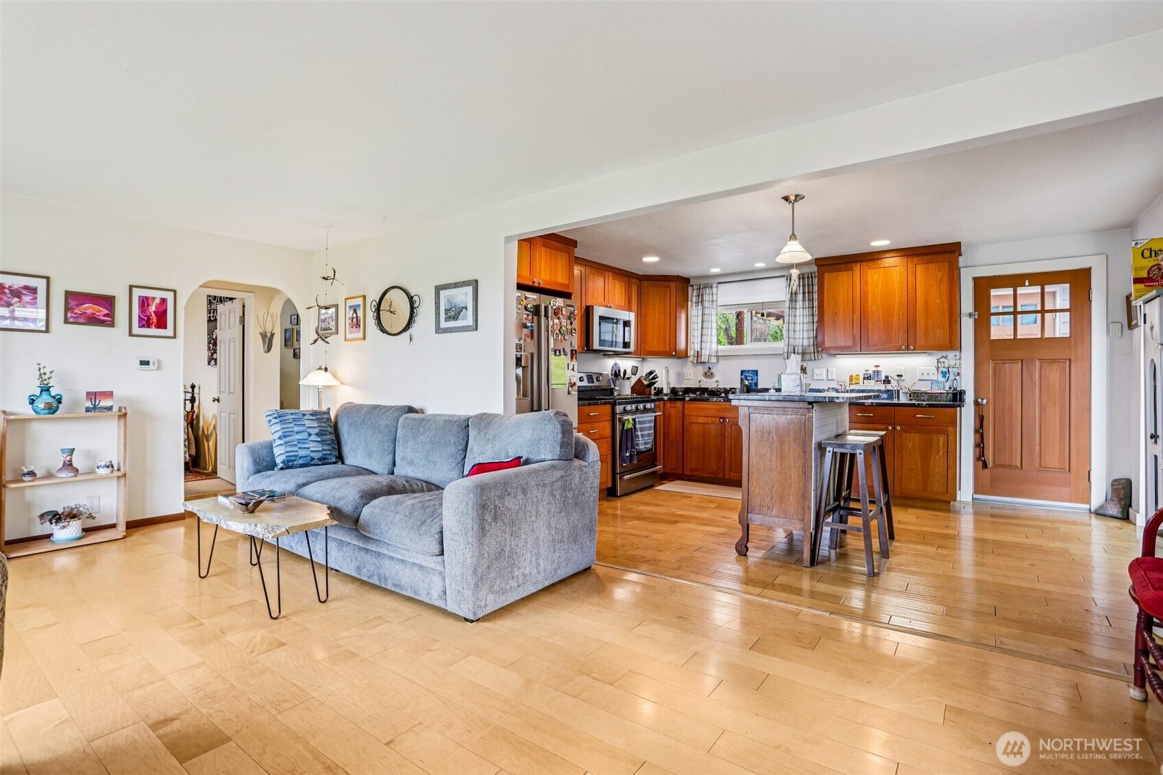 4913 W Sunnyside Boulevard , Marysville, WA 98270