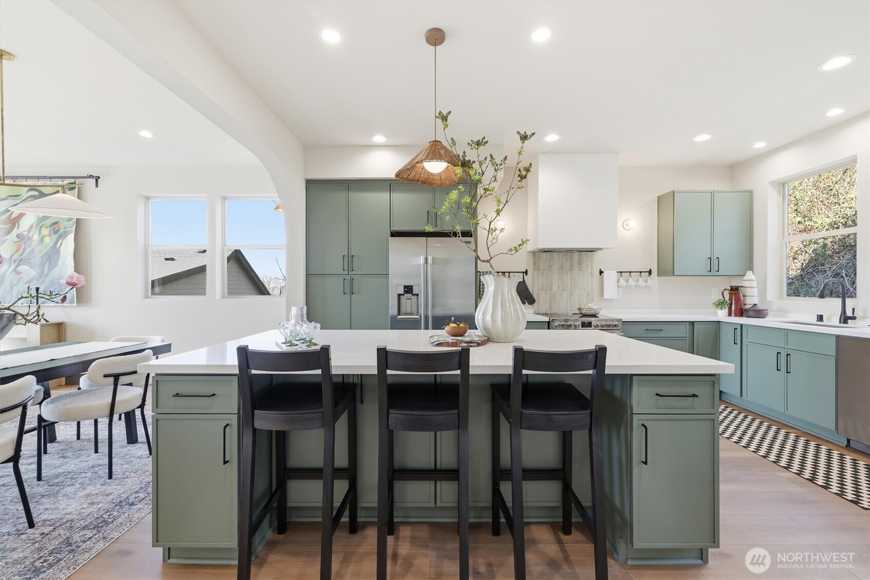 4584 22nd Avenue SW #A, Seattle, WA 98106