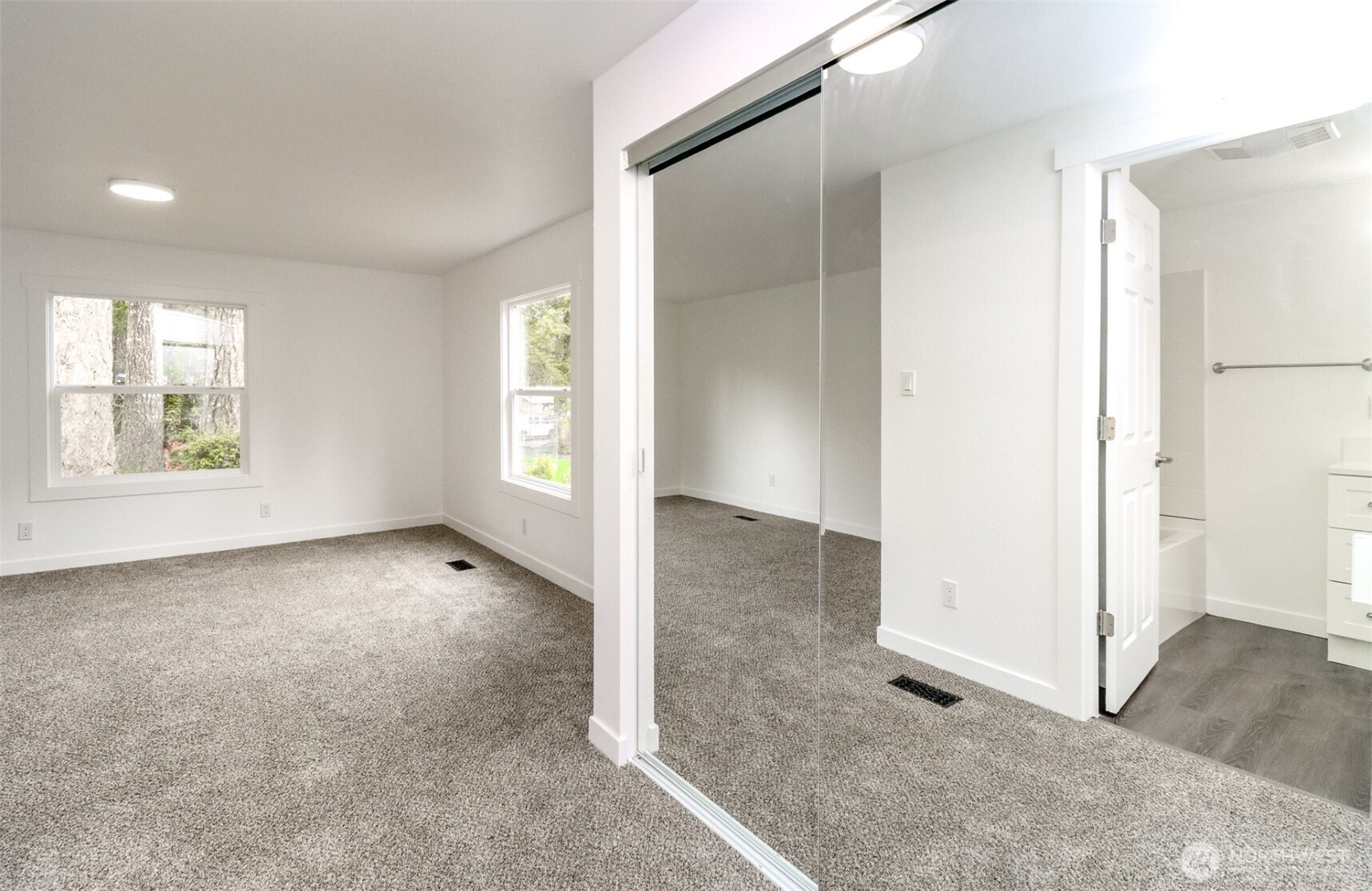 60 E Balbriggan Road , Shelton, WA 98584