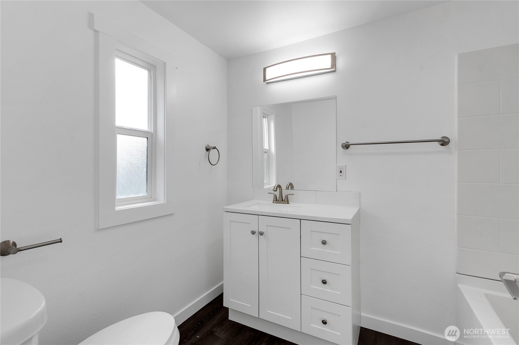 60 E Balbriggan Road , Shelton, WA 98584