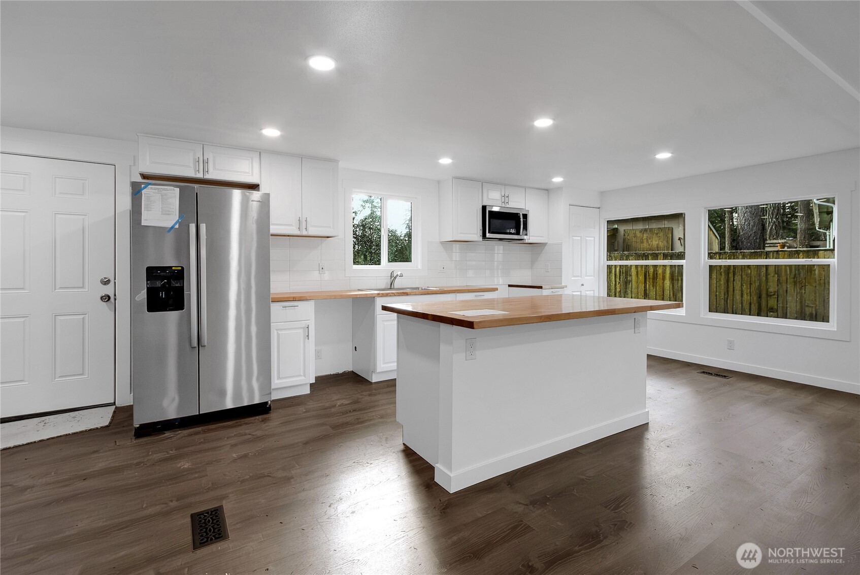 60 E Balbriggan Road , Shelton, WA 98584