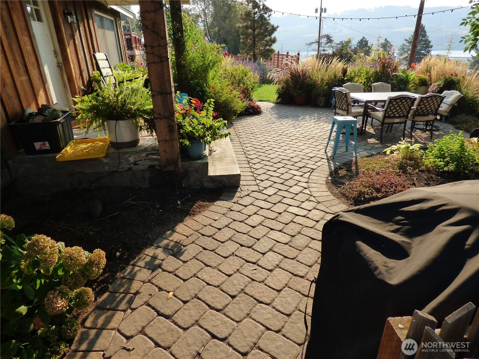 304 Pearl Street , Pateros, WA 98846